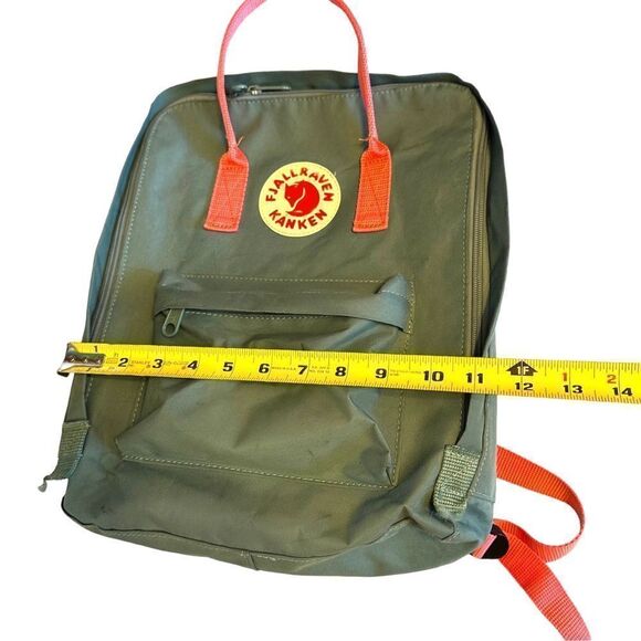 FJÄLLRÄVEN KÅNKEN 15” Laptop Backpack 202 READ DESCRIPTION - Picture 13 of 16